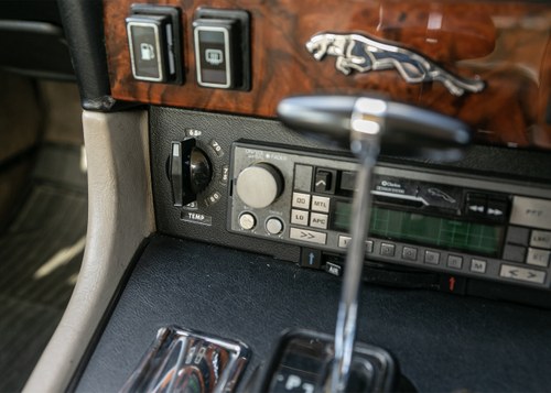 1984 Jaguar XJ6 4.2 V8 Sovereign à vendre (picture 38 of 197)