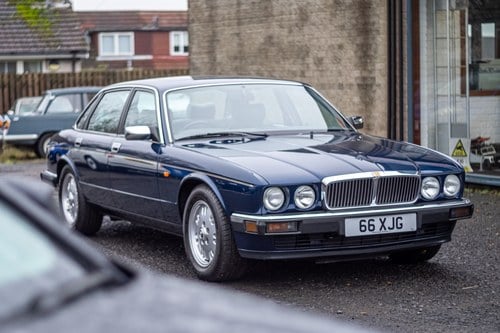 1994 Jaguar XJ40 3.2 Gold à vendre (picture 1 of 117)