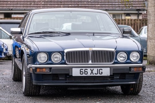 1994 Jaguar XJ40 3.2 Gold à vendre (picture 4 of 117)