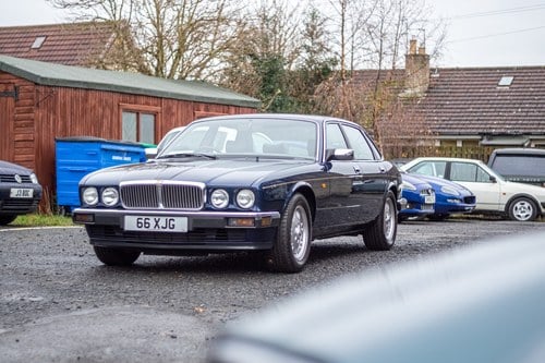 1994 Jaguar XJ40 3.2 Gold à vendre (picture 5 of 117)