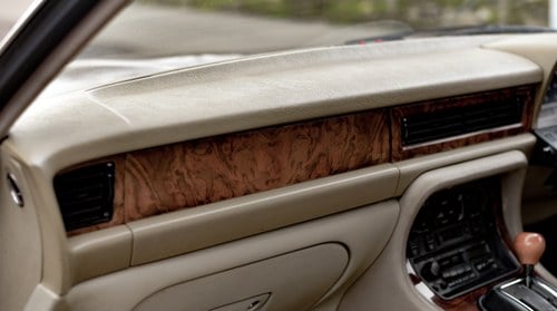 NO RESERVE - 1994 Jaguar XJ6 Gold (XJ40) à vendre (picture 42 of 109)