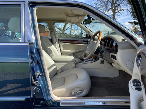 2002 Jaguar XJ 3.2 Executive (X308) à vendre (picture 22 of 180)