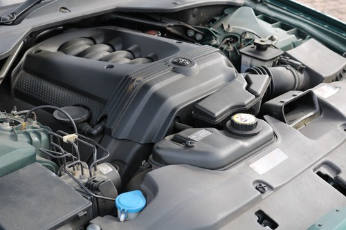 2004 Jaguar XJ8 3.5 Sport (X350) For Sale (picture 73 of 90)