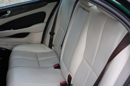 2004 Jaguar XJ8 3.5 Sport (X350) For Sale (picture 30 of 90)