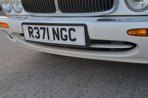 1998 Jaguar XJ8 Auto For Sale (picture 60 of 86)