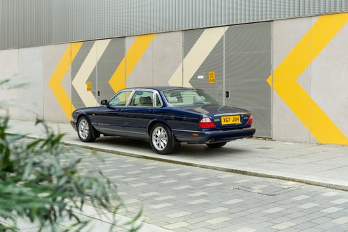 2000 Jaguar XJ8 Auto 3.2L V8 (X308) In vendita (immagine 31 di 230)
