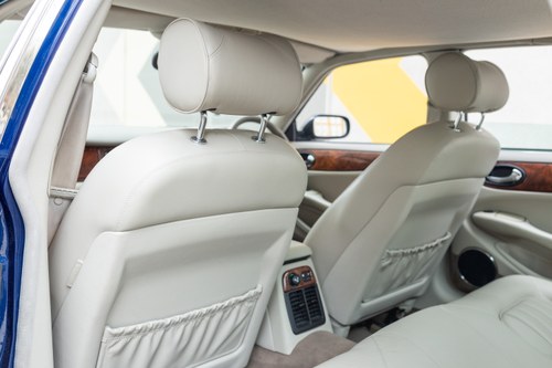 2000 Jaguar XJ8 Auto 3.2L V8 (X308) In vendita (immagine 88 di 230)