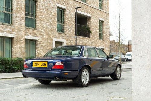 2000 Jaguar XJ8 Auto 3.2L V8 (X308) In vendita (immagine 21 di 230)