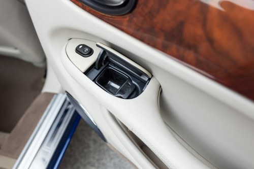 2000 Jaguar XJ8 Auto 3.2L V8 (X308) In vendita (immagine 77 di 230)