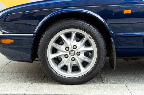 2000 Jaguar XJ8 Auto 3.2L V8 (X308) In vendita (immagine 36 di 230)