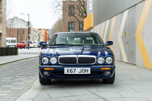 2000 Jaguar XJ8 Auto 3.2L V8 (X308) In vendita (immagine 4 di 230)