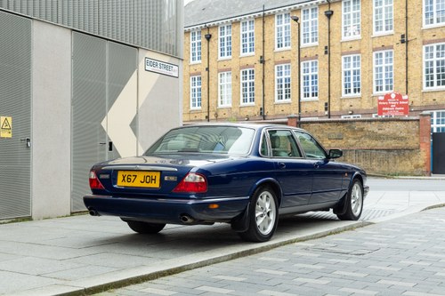 2000 Jaguar XJ8 Auto 3.2L V8 (X308) In vendita (immagine 10 di 230)