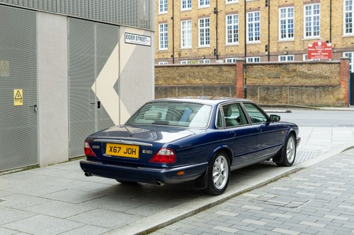 2000 Jaguar XJ8 Auto 3.2L V8 (X308) In vendita (immagine 9 di 230)