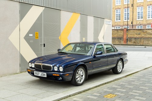2000 Jaguar XJ8 Auto 3.2L V8 (X308) In vendita (immagine 28 di 230)