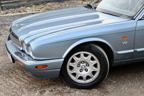 2002 Jaguar XJ8 Executive SE For Sale (picture 47 of 84)