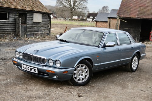 2002 Jaguar XJ8 Executive SE For Sale (picture 8 of 84)