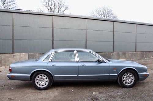 2002 Jaguar XJ8 Executive SE For Sale (picture 12 of 84)