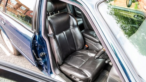 NO RESERVE - 2000 Jaguar XJ8 3.2 Executive zum Verkauf (Bild 45 von 186)