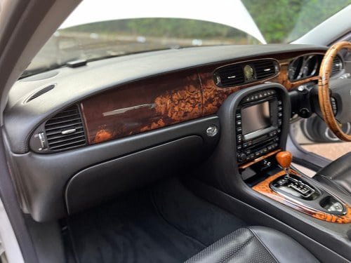 2008 Jaguar XJ8 L Sovereign LWB Supercharged (X358) à vendre (picture 33 of 114)