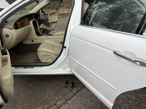 2005 Jaguar XJ8 SE zum Verkauf (Bild 62 von 89)