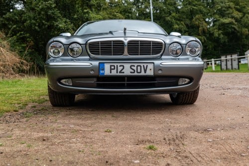 2005 Jaguar XJ8 Sovereign LWB (X350) In vendita (immagine 13 di 215)
