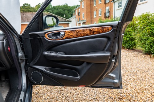 2005 Jaguar XJ8 Sovereign LWB (X350) In vendita (immagine 79 di 215)