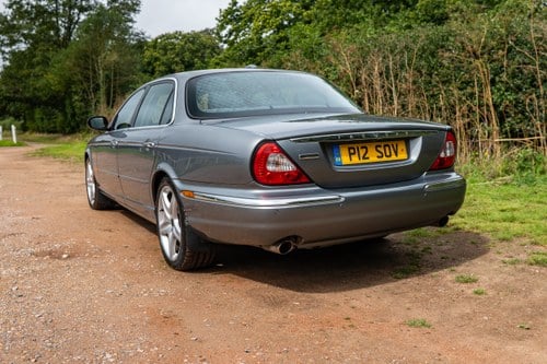 2005 Jaguar XJ8 Sovereign LWB (X350) In vendita (immagine 19 di 215)