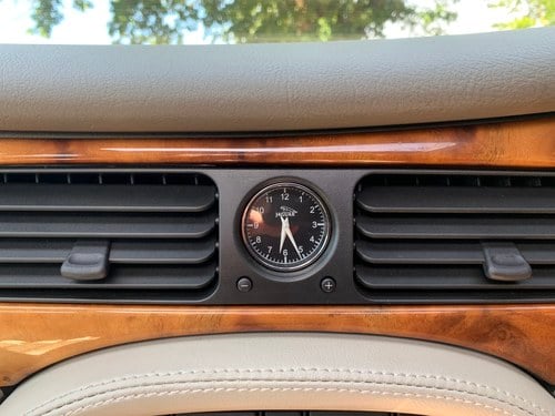 1999 Jaguar XJ8 For Sale (picture 32 of 108)