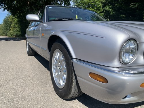 1999 Jaguar XJ8 For Sale (picture 89 of 108)