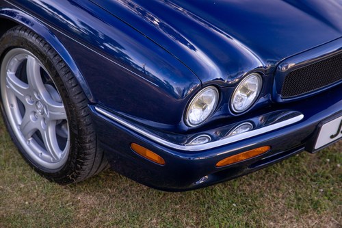 2000 Jaguar XJ8 For Sale (picture 110 of 164)