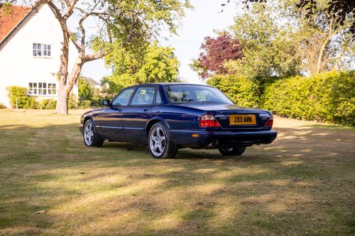 2000 Jaguar XJ8 For Sale (picture 14 of 164)