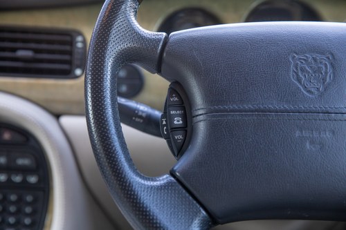 2000 Jaguar XJ8 For Sale (picture 40 of 164)