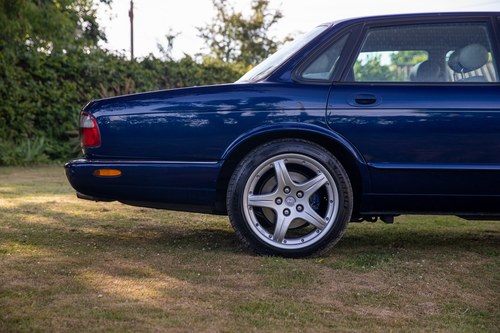 2000 Jaguar XJ8 For Sale (picture 94 of 164)