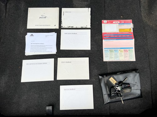 2000 Jaguar XJ8 Auto 3.2L V8 (X308) In vendita (immagine 228 di 230)