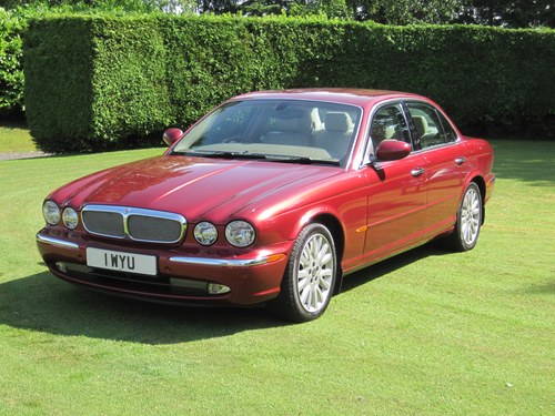 2003 Jaguar XJ8 4.2 V8 SE In vendita (immagine 1 di 64)