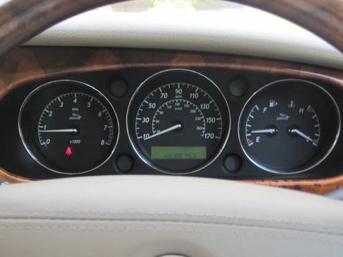 2003 Jaguar XJ8 4.2 V8 SE In vendita (immagine 17 di 64)