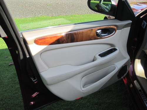 2003 Jaguar XJ8 4.2 V8 SE In vendita (immagine 35 di 64)