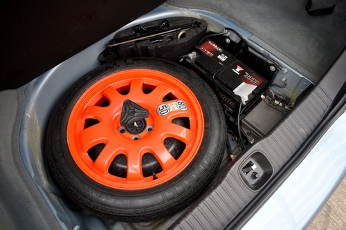 2003 Jaguar XJ8 Te koop (foto 86 van 176)