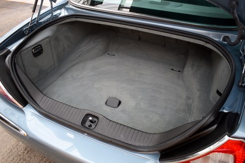 2003 Jaguar XJ8 Te koop (foto 84 van 176)