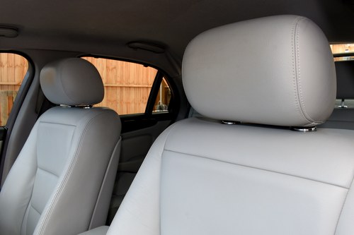 2003 Jaguar XJ8 Te koop (foto 73 van 176)