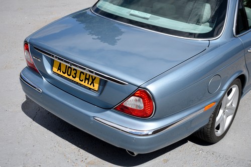 2003 Jaguar XJ8 Te koop (foto 96 van 176)