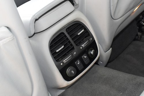 2003 Jaguar XJ8 Te koop (foto 76 van 176)