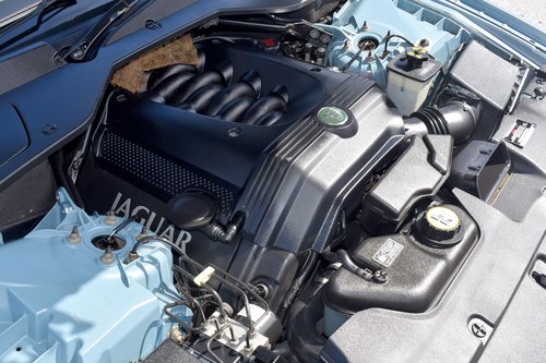 2003 Jaguar XJ8 Te koop (foto 158 van 176)