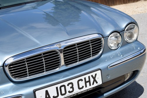 2003 Jaguar XJ8 Te koop (foto 99 van 176)