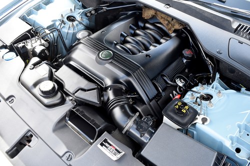 2003 Jaguar XJ8 Te koop (foto 151 van 176)