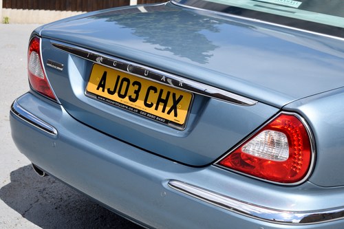 2003 Jaguar XJ8 Te koop (foto 92 van 176)