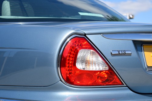 2003 Jaguar XJ8 Te koop (foto 121 van 176)