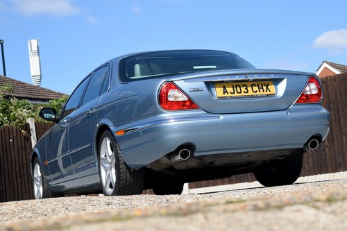 2003 Jaguar XJ8 Te koop (foto 15 van 176)