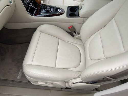 2004 Jaguar XJ8 3.5 V8 SE En venta (imagen 56 de 114)