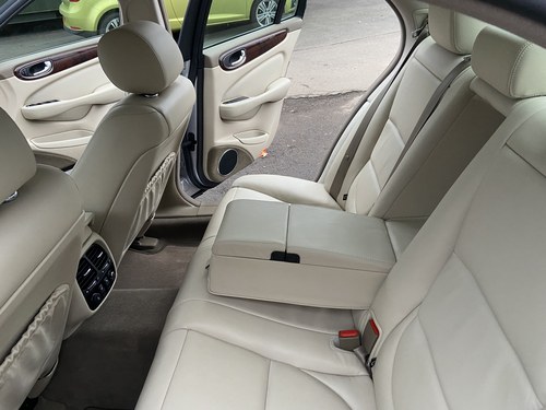 2004 Jaguar XJ8 3.5 V8 SE En venta (imagen 59 de 114)